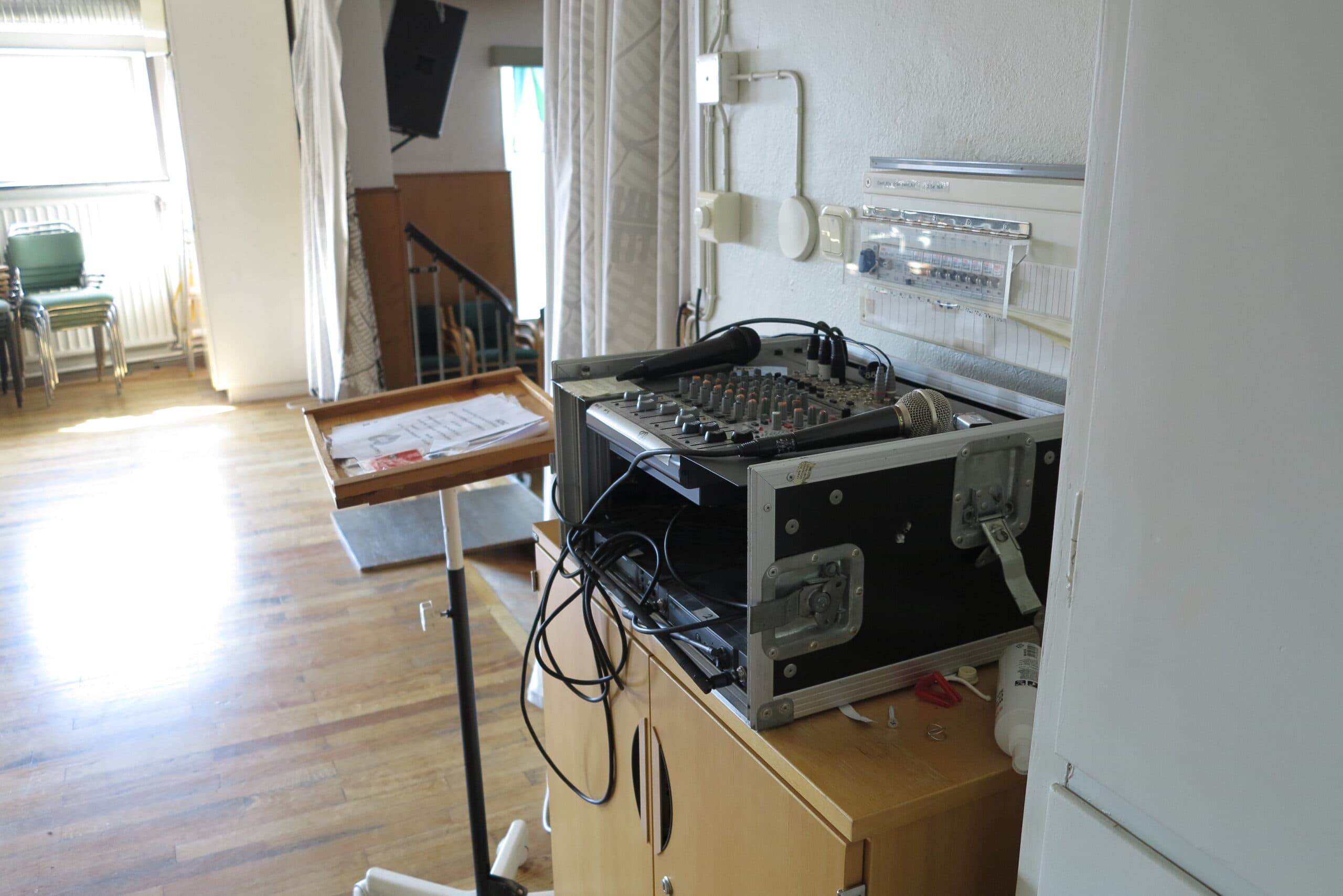 Scenutrustning